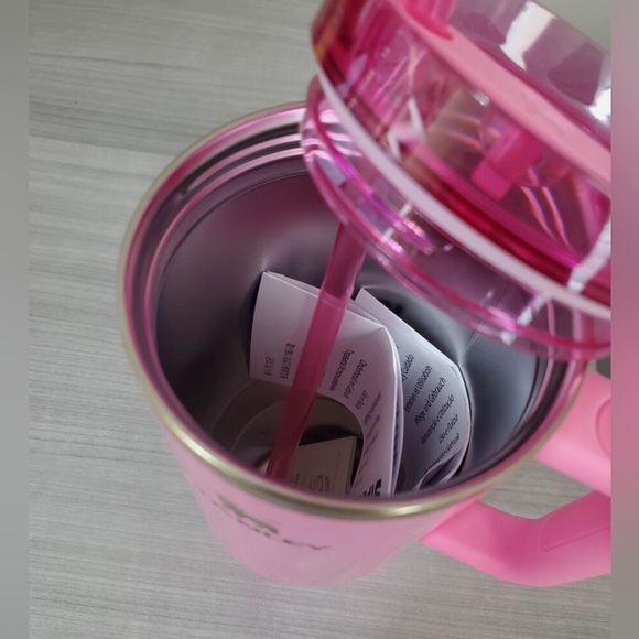 Wicked X Stanley // Glinda Pink 💖  Travel Mug - Picture 7 of 10